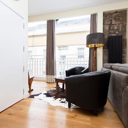 Appartement Joivy 1 Bed Flat In Old Town, Next To St Giles Cathedral à Édimbourg Extérieur photo