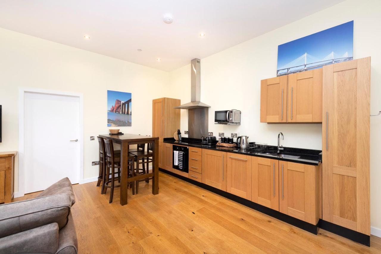 Appartement Joivy 1 Bed Flat In Old Town, Next To St Giles Cathedral à Édimbourg Extérieur photo