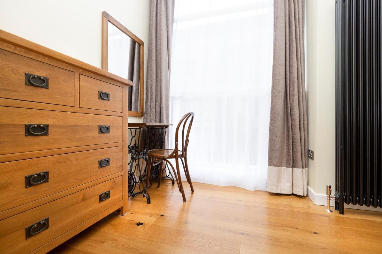 Appartement Joivy 1 Bed Flat In Old Town, Next To St Giles Cathedral à Édimbourg Extérieur photo