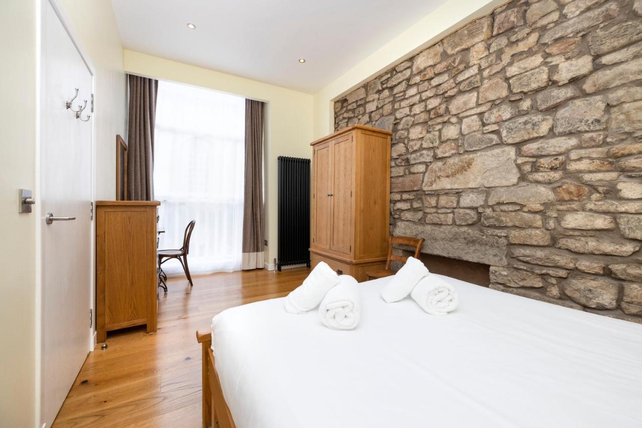 Appartement Joivy 1 Bed Flat In Old Town, Next To St Giles Cathedral à Édimbourg Extérieur photo