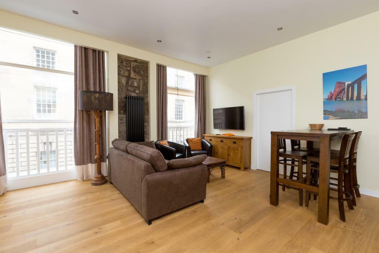 Appartement Joivy 1 Bed Flat In Old Town, Next To St Giles Cathedral à Édimbourg Extérieur photo